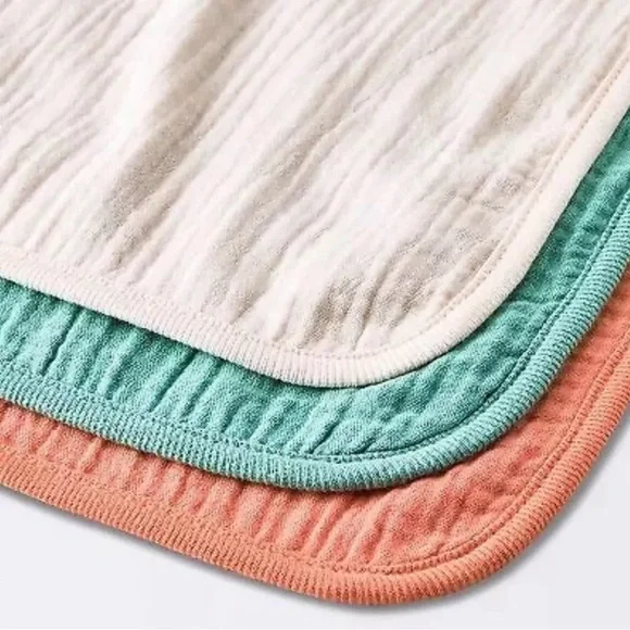 Baby 16-Piece Clothing Set - Floral and Solid Colors - Picture 5 of 7